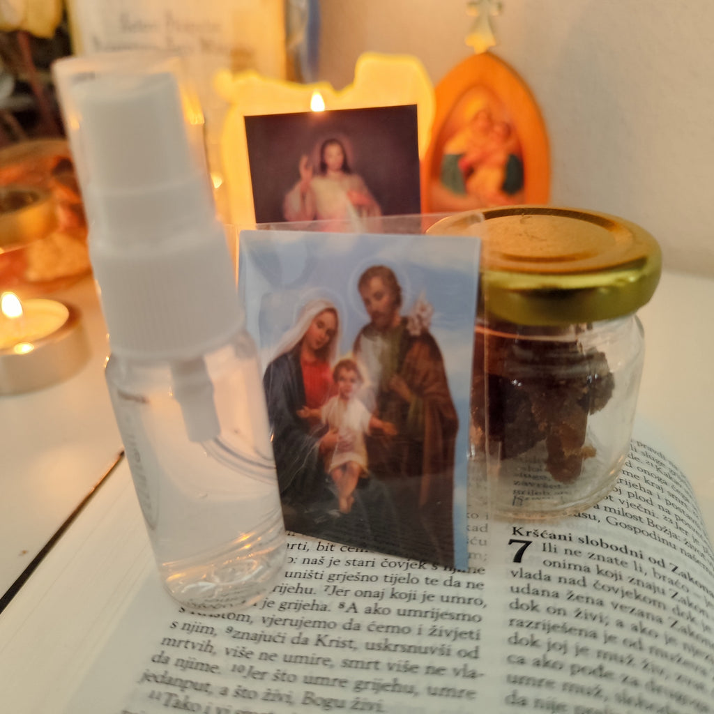 Poklon Paket za Blagoslov - Set sa vodom koja je miješana sa naedovim uljem predivnog mirisa i Tamjanom